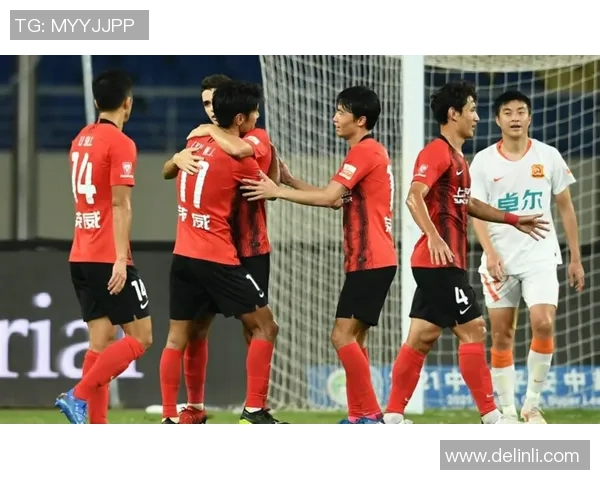 武汉篮球队节奏变革引发热议球迷期待新风貌与战术创新